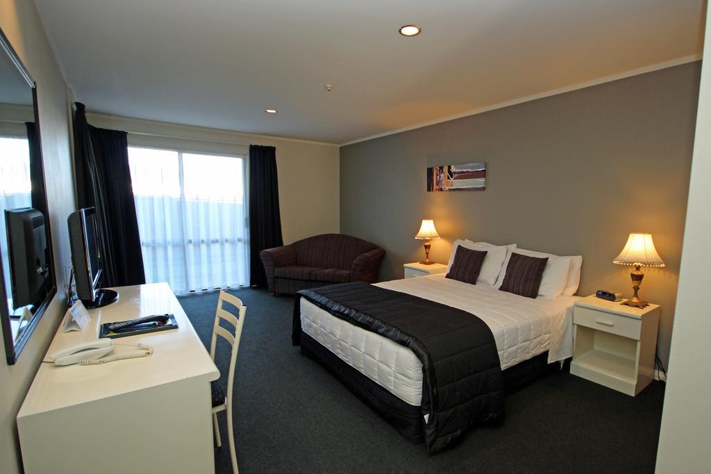 Champers Motor Inn Lower Hutt Zimmer foto